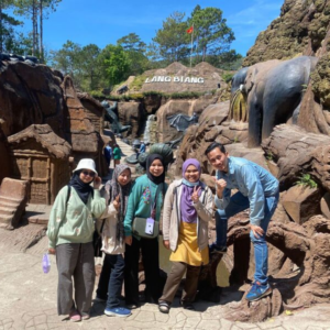 PAKEJ TRAVEL VIETNAM pakej korea pakej muslim korea private trip korea private tour korea pakej murah korea pakej jeju muslim tour korea tempat menarik di seoul tempat menarik di korea makanan halal di korea tourguide di korea pakej bali pakej indonesia